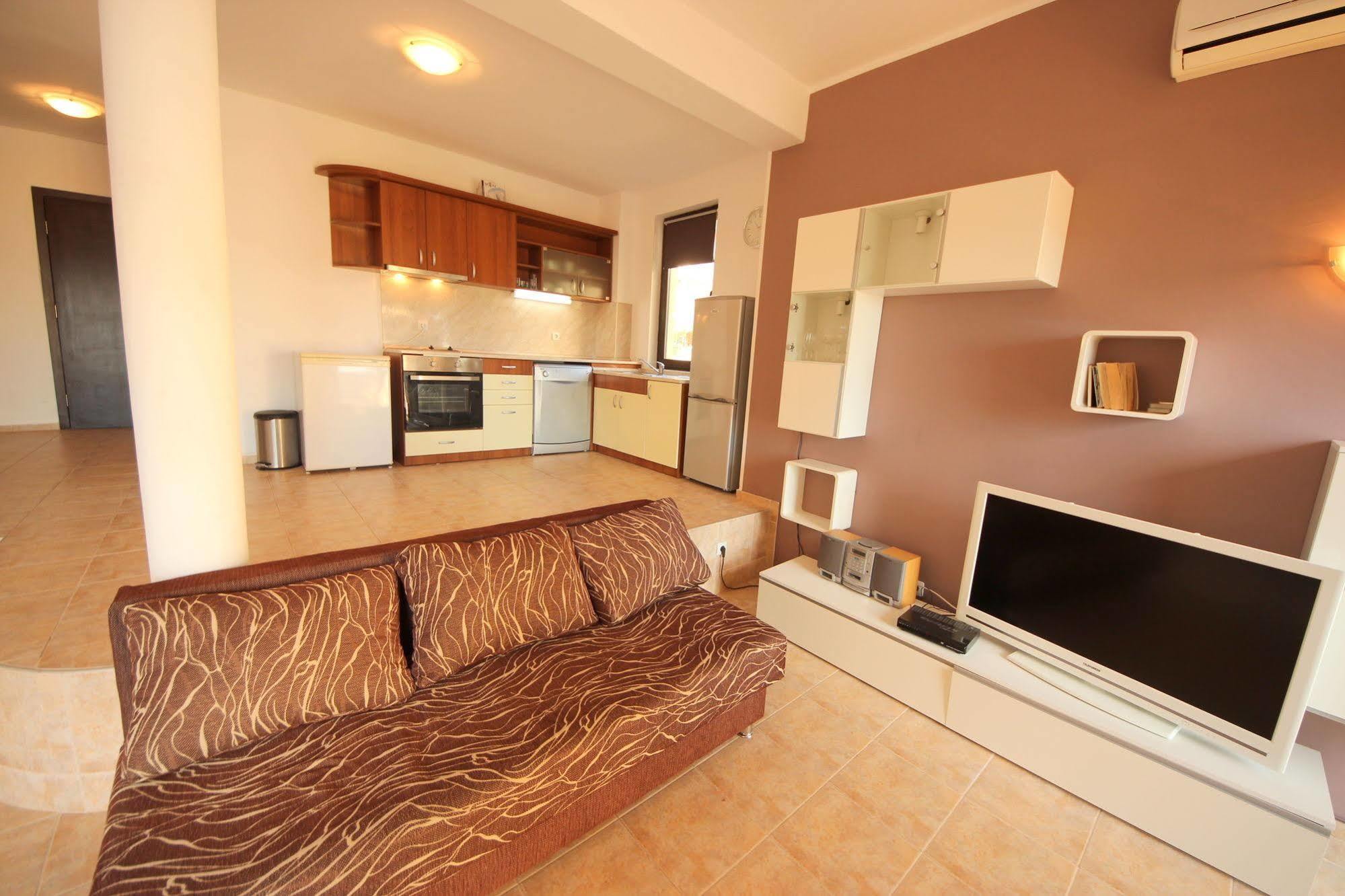 Menada Sunny Hill Villa Kosharitsa Ngoại thất bức ảnh