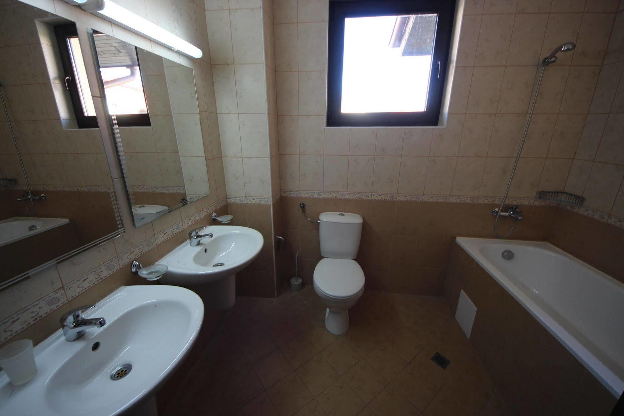 Menada Sunny Hill Villa Kosharitsa Ngoại thất bức ảnh