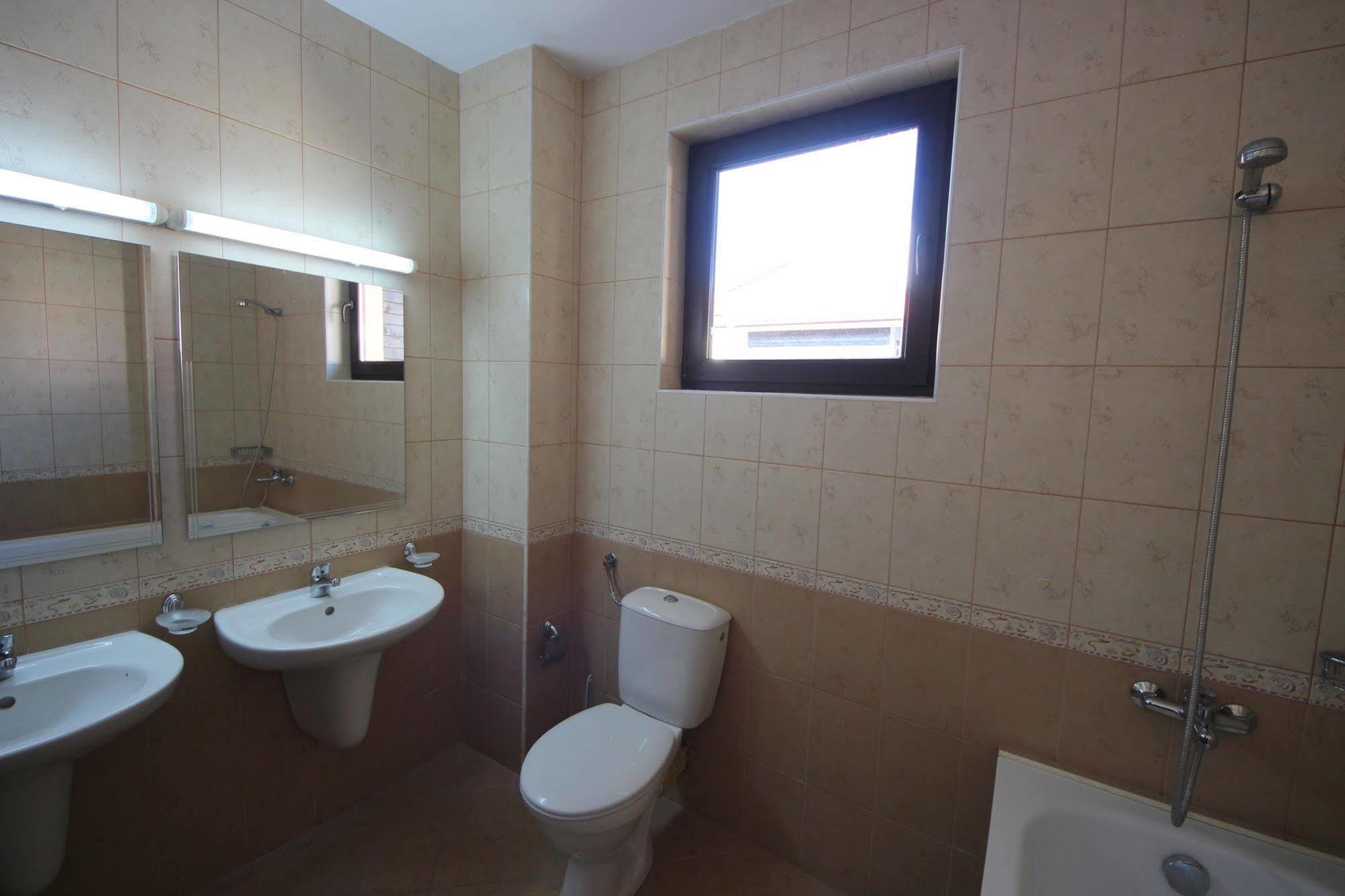 Menada Sunny Hill Villa Kosharitsa Ngoại thất bức ảnh