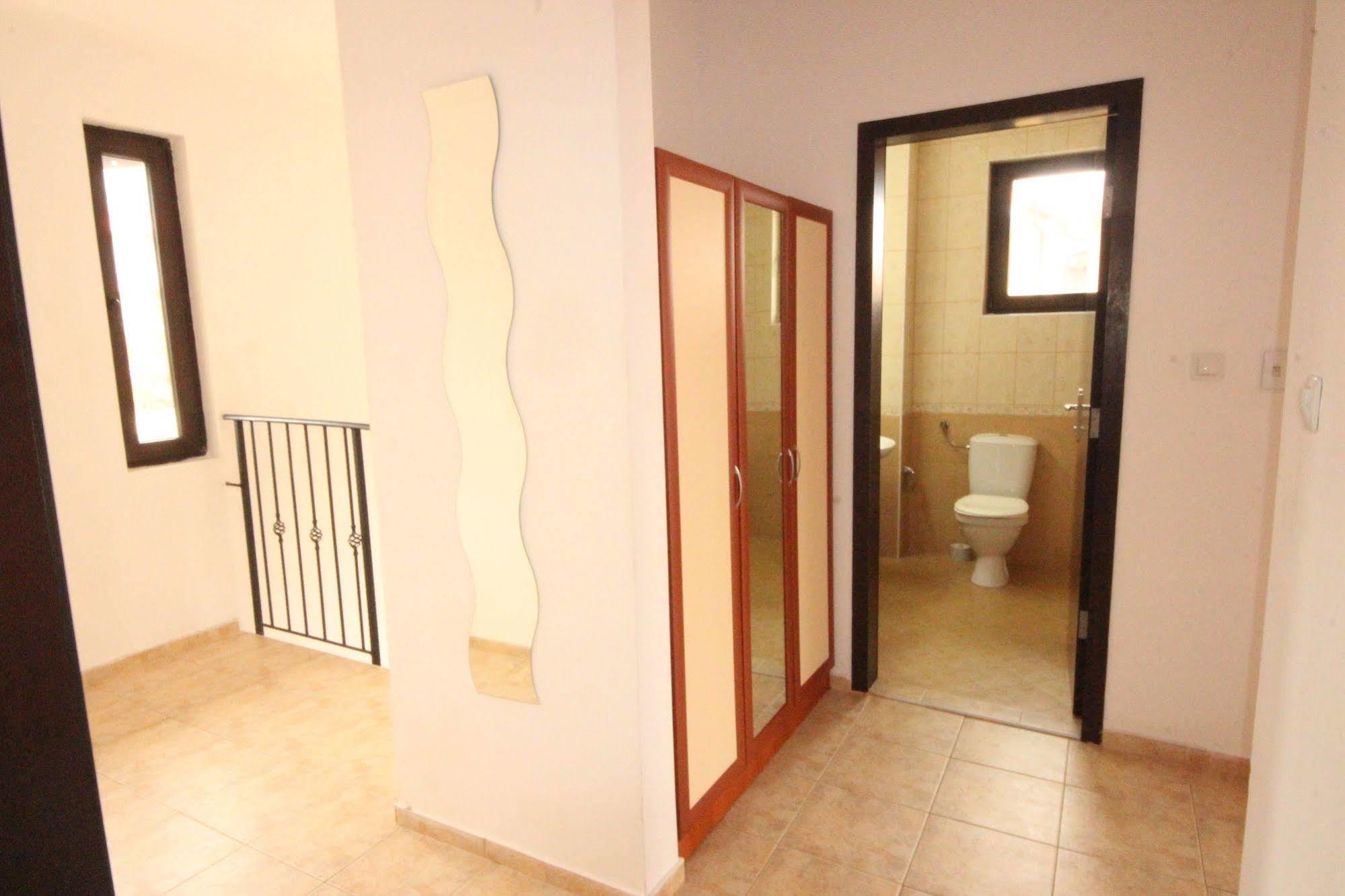 Menada Sunny Hill Villa Kosharitsa Ngoại thất bức ảnh
