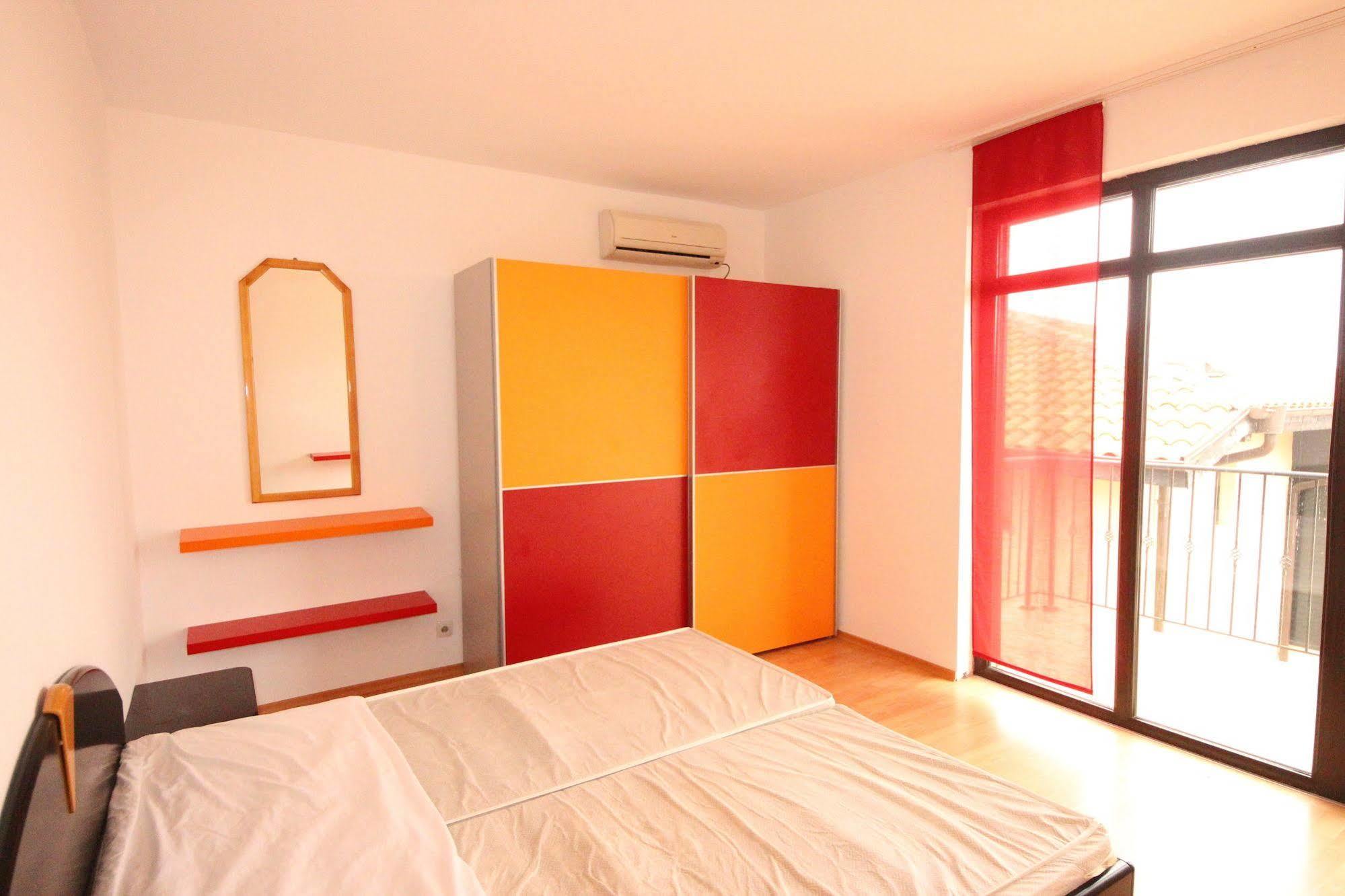 Menada Sunny Hill Villa Kosharitsa Ngoại thất bức ảnh